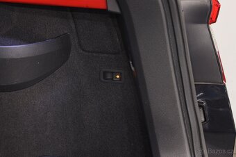 Škoda Karoq 1.5TSI 110kW DSG Tažné ACC - záruka Autodraft - 12