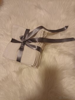 Kozmetické pomôcky - 12