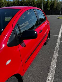 Toyota Yaris - 12