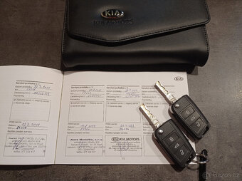 Kia Sportage 1.7CRDI 85kW, Navi, xenony, kůže - 12