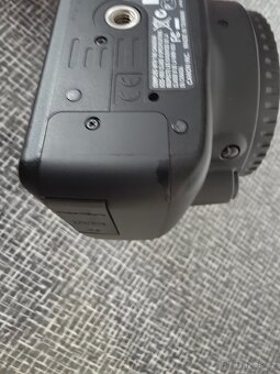 Tělo Canon EOS 500D - 12