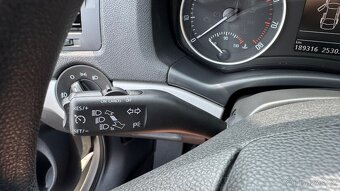 Škoda Octavia 1.4 TSi Family (top stav) - 12