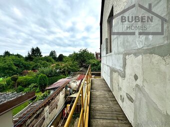 RD se čtyřmi bytovými jednotkami (užitná plocha 460 m2) - Dl - 12