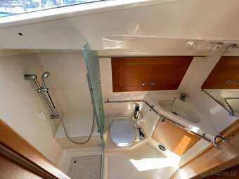 Plachetnice ELAN IMPRESSION 434 - 12