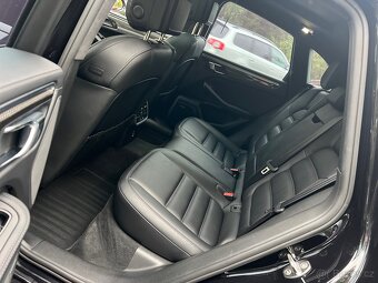 Porsche Macan Turbo Performance 324kw - pekny stav  - 12