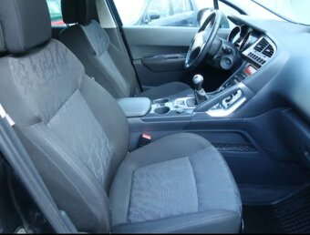 Peugeot 3008 r.v. 2009 - 12