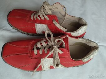 Polobotky botasky, červená kůže, vel. 37 - 12