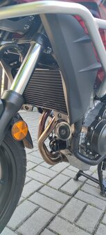 HONDA CB500X,první majitel,koupeno v ČR,najeto pouze 5480km - 12