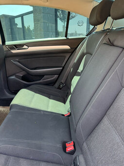 Volkswagen Passat 1.6 TDI - 12