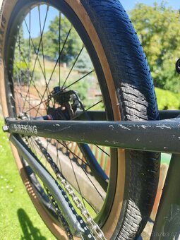 Prodám dirtové kolo CTM Dirtking pro 2022 dark green - 12
