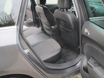 Opel Astra 1.7 DTR - 12