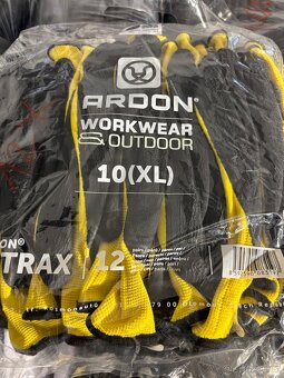 Pracovní rukavice. 162 párů - 12