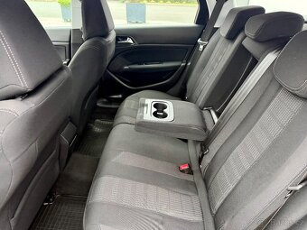 Peugeot 308SW Allure koup. ČR LED - 12