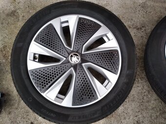 Prodám letní sadu alu kol 17" na Škoda Kamiq - 12