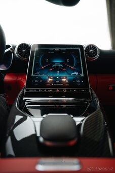 Mercedes-Benz SL 43 AMG Roadster (2023) / Top Specifikace - 12