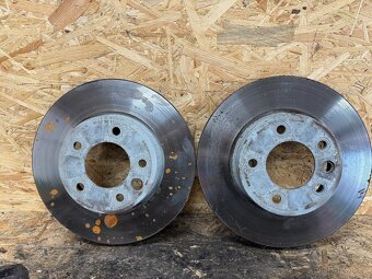 BRZDOVÉ TŘMENY BREMBO VW TOUAREG 7P 3.0 TDI - 12