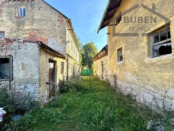 Tři domy se zahradou 3673 m2 - Chodský Újezd, ev.č. OB02024 - 12