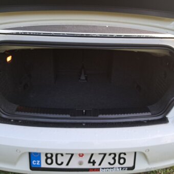 Vw golf vi cabrio - 12