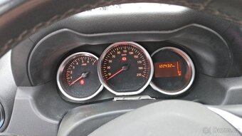 DACIA DUSTER 1,6 i LPG - 12