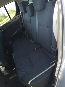 SUZUKI SWIFT 2011 1.2BENZÍN POHON 4X4 STK - 12