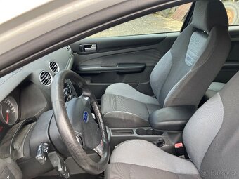FORD FOCUS ST 225-2.5 166Kw 137Tis km-VADA MOTORU - 12