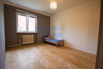 Pronájem bytu 3+kk, balkon, sklep, Velvary, ulice Malovarská - 12
