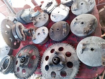 Jawa 50 pionýr , fichtl - 05,20,21,23 Mustang , Simson díly - 12