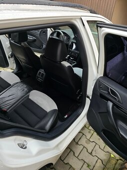 Škoda Octavia 2 FL RS Combi - 12