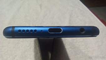 Honor 10 modrý - 12