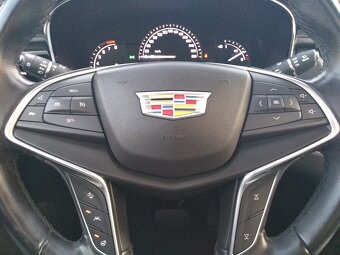 2019_CADILLAC XT5 3.6L V6 4x4_EU model_587.000Kč netto_ - 12