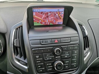Opel Zafira 2.0 CDTi 96kW NAVI - 12