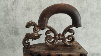 Velmi stará atypická žehlička DRAK, neleštěná - 12