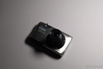 Nikon Coolpix S3700 - 12