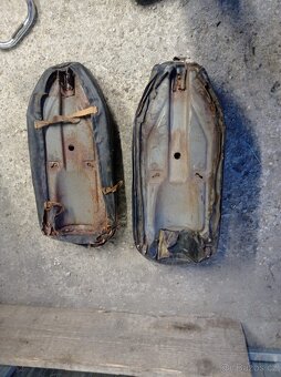 Prodám díly  Plechy rám Jawa - 12