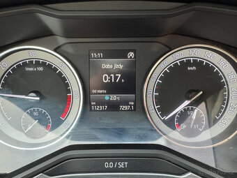 SUPERB 2.0TDI 110kW STYLE+ ACC LED KOUPENO V ČR ODPOČET DPH - 12