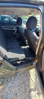 Citroën C4 Picasso 1.6i 16V 88kW ČR - 12