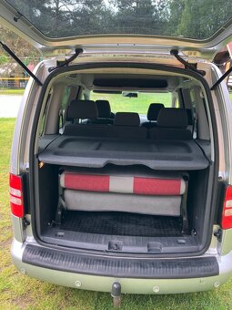 VW CADDY 2 TDI 103 KW 7 míst - 12