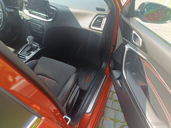 Kia Ceed 1.6 T-GDI, GT 150 kW - 12