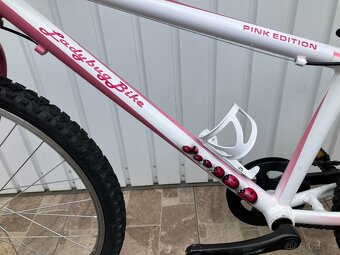 DÍVČÍ KOLO 24 - 12