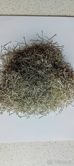 Přebytky, korálky, metráž, dráty, komponenty - 12