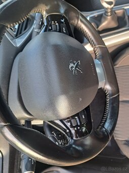 Peugeot 308 2.0HDi 110kw Exclusive - 12