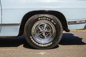 Ford Galaxie LTD - 12