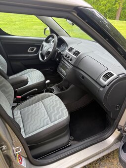 Škoda Roomster 1.4i 16V tažné klima nová STK - 12
