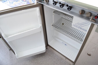 KNAUS SÜDWIND 450TU -PRO 4 OSOBY, SUPER STAV,NOSIČ KOL - 12