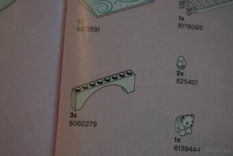 Lego 10736 Ledové hřiště pro Annu a Elsu - 12