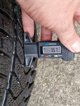 215/55/18 Zimni pneu Pirelli Sottozero 3 Winter - 12