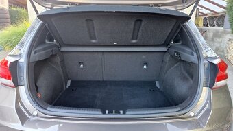 Hyundai i30 1,5 GDi 117kW Edícia 30, 13230km - 12