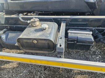 Kontejnerové Iveco do 3,5 tuny - 12