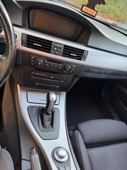 BMW E91 320D - 12