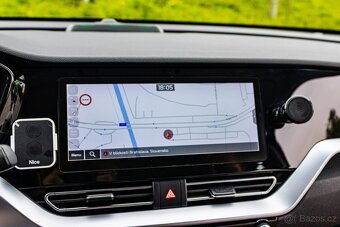 Kia Niro 1.6 GDi Plug-in Hybrid Gold A/T 2019 - 12